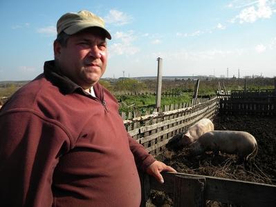 Фермер из Кунгура Виталий Ахидов